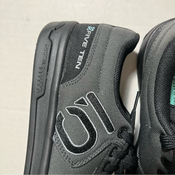 Adidas Five Ten Freerider Sz 8 Pro Canvas Mountain Bike GZ1931 Flat Shoe Sneaker - Picture 3 of 6